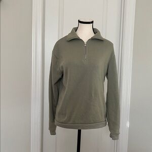 If It Were Me Green Quarter Zip Sweatshirt 🌟